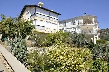 Deniz Hotel 3*